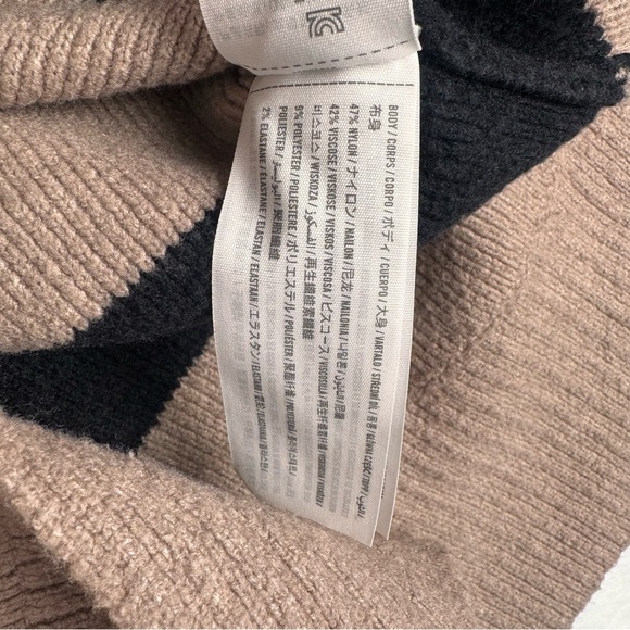 Abercrombie&Fitch Women’s Oversized Sweater Crewneck Tan/Black Stripe Size S - Picture 8 of 8
